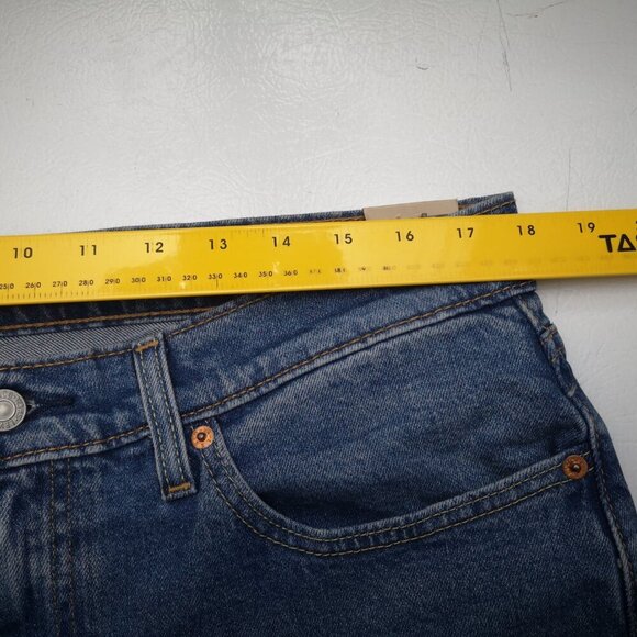NWT Levi's 514 Men's Size 36/30 Straight Leg Medium Wash Blue Jeans - Picture 12 of 14